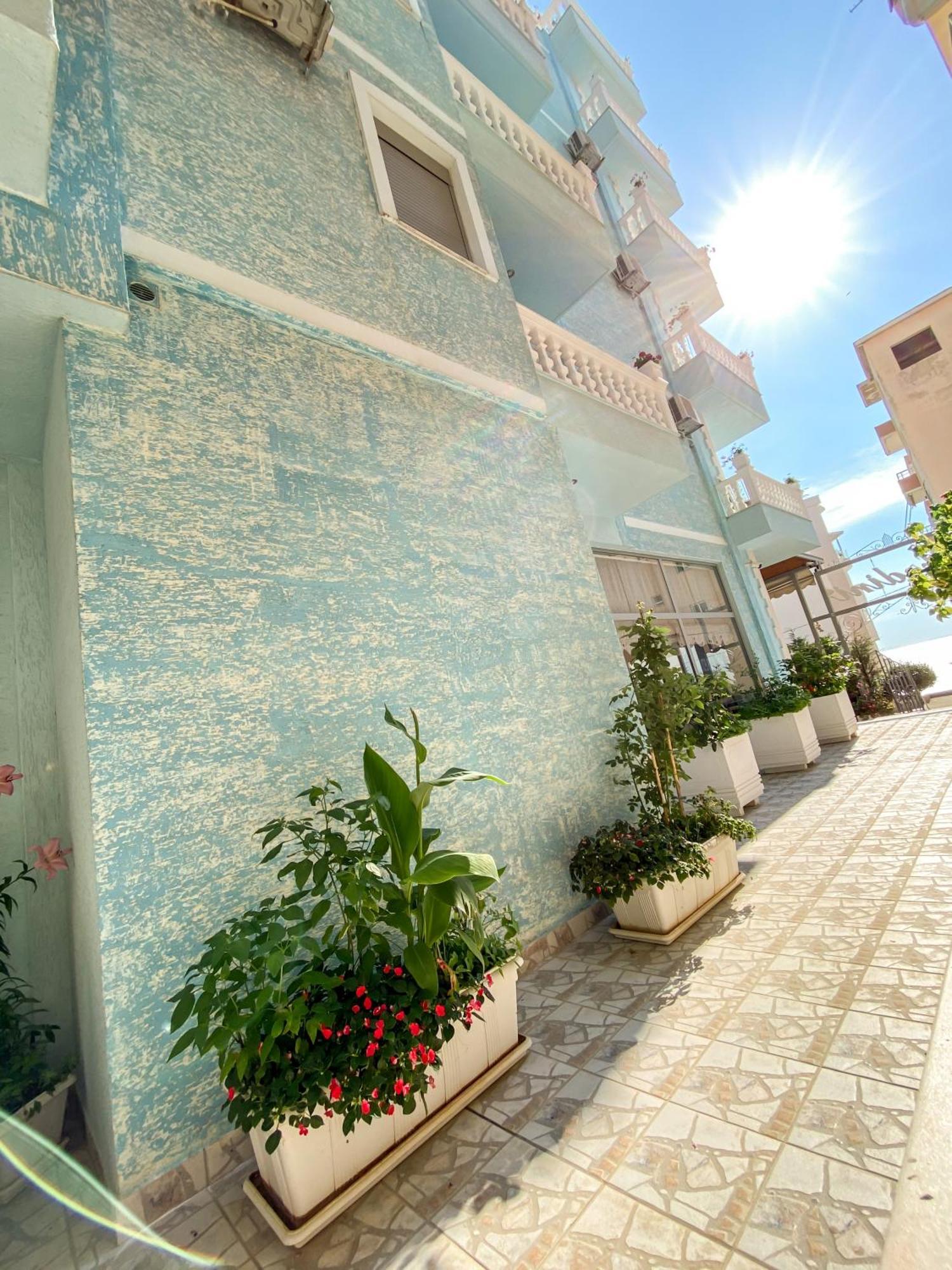 Hotel Abedini Sarandë Exteriér fotografie