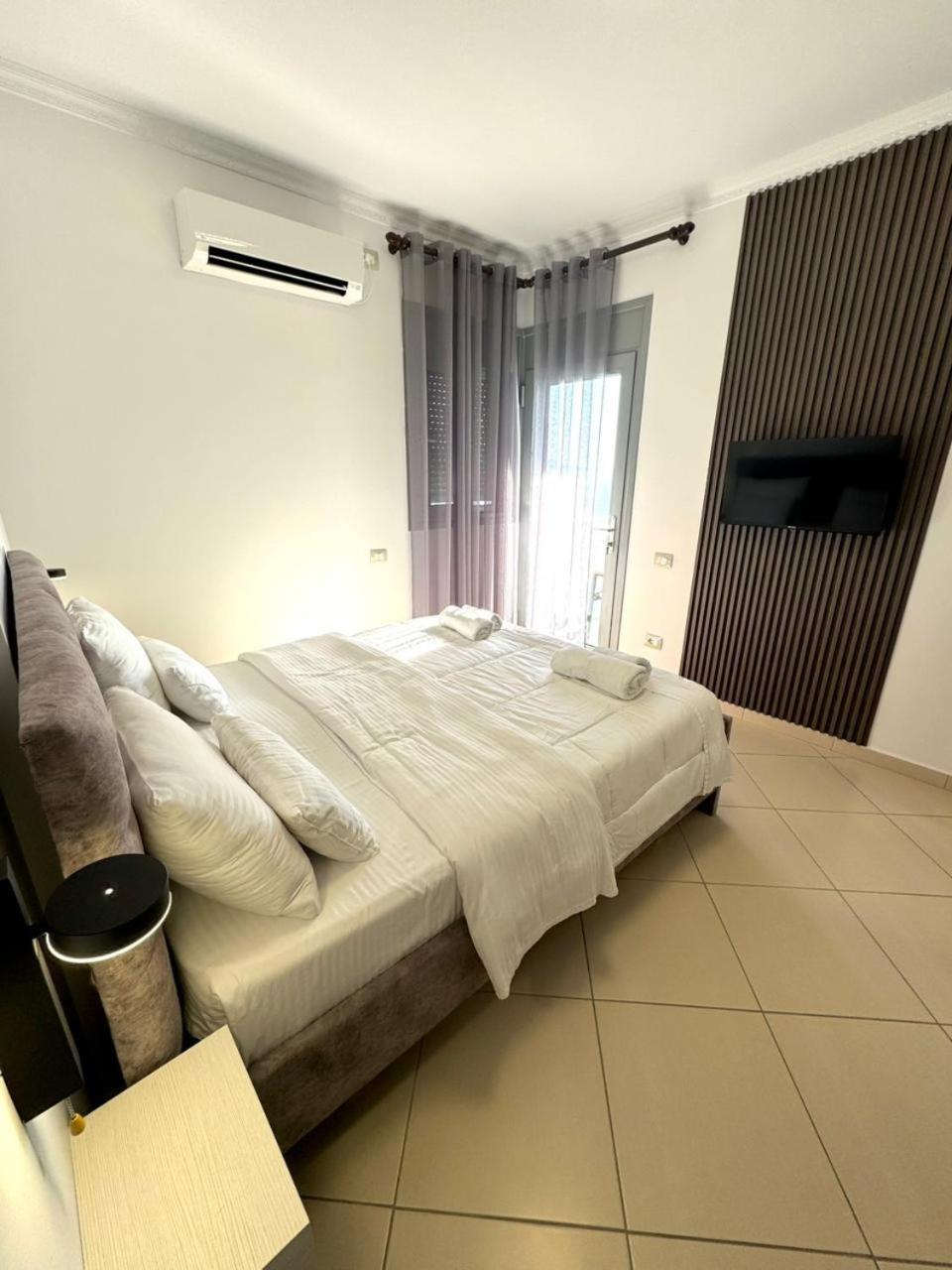 Hotel Abedini Sarandë Exteriér fotografie
